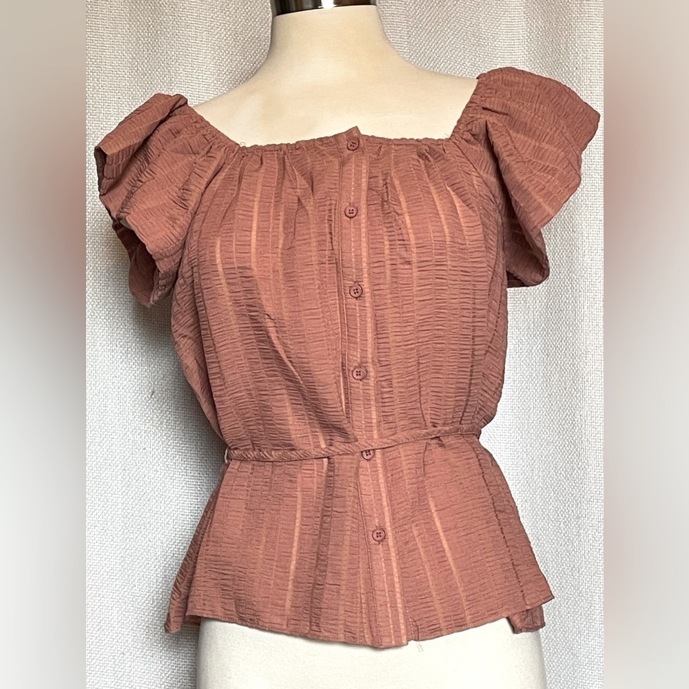 NWT Grade & Gather top